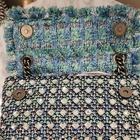 NWT Kurt Geiger London Elegant Blue/Teal Beaded Handbag - Picture 8 of 15